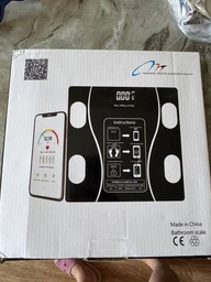 Ваги підлогові смарт розумні скляні для дому Scale one Black електронні фітнес Bluetooth з додатком для смартфона 180 кг білі фото від покупців 2