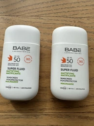 Сонцезахисний супер-флюїд BABE Laboratorios SPF 50 з матуючим ефектом для всіх типів шкіри 50 мл (8436571631572)