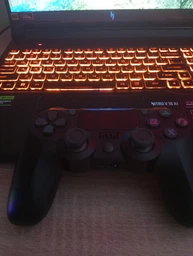 Джойстик игровой универсальный для sony playstation ps3 ps4 PC ios android tv беспроводной Doubleshock bluetooth геймпад сони плейстейшен пс3 пс4 пс пк компьютера виндовс андроид тв с двойной вибрацией сенсором аудио динамиком + зарядный кабель красный фото от покупателей 1