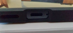 Чохол Spigen Optik Armor Case для Samsung Galaxy S26 Ultra Black (ACS10687) фото від покупців 9