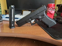 Автоматичний страйкбольний пістолет Глок Glock G17 Vigor VG1 Stippling Version газовий з імітацією віддачі 6 мм Чорний