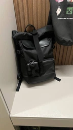 Стильный и практичный рюкзак роллтоп для ноутбука Rolltop для путешествий черного цвета фото от покупателей 1