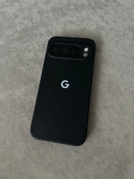 Чохол з лого "Google" з мікрофіброю Google Pixel 10 Pro XL Чорний