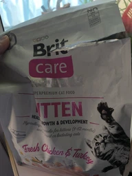 Сухой корм для котят Brit Care Cat GF Kitten Growth & Developmen с курицей и индейкой 2 кг (8595602540679)
