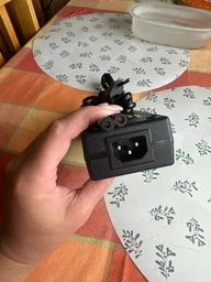 Импульсный адаптер питания Voltronic AC110-240V / DC12V 10А 120W с прикуривателем (YYT-12V10А)