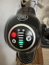 Кавоварка капсульна Krups Dolce Gusto Genio S Plus KP340B10 фото від покупців 15