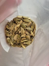 Семена тыквенные (высший сорт) очищенные сырые O'freshly 1 кг