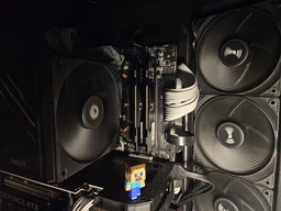 Материнська плата MSI B650M Gaming Plus Wi-Fi (sAM5, AMD B650, PCI-Ex16) фото від покупців 3