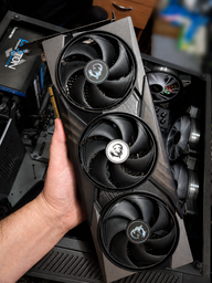Видеокарта MSI GeForce RTX 5060 Ti 16G GAMING TRIO OC фото от покупателей 2