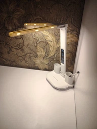 Світлодіодна настільна лампа трансформер на акумуляторі з дисплеєм 12в1 Tech Lamp - багатофункціональна з подвійним джерелом світла, календарем, термометром та тримачем для ручок, біла фото від покупців 8