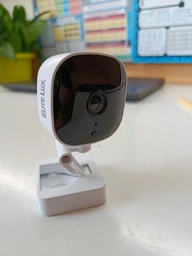 WiFi міні камера IP відеоспостереження Full HD 1080P бездротова смарт відеокамера вайфай з нічним баченням та з двостороннім аудіо зв'язком відеозапис запис звуку на карту пам’яті microSD віддалений доступ онлайн зі смартфона для дому офісу Біла фото от покупателей 3