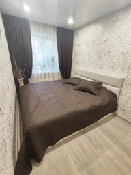 Євро покривало 240*260 см з наволочками 50*70 см двостороннє ТЕП Коричневе (23970240260)