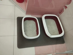 Килимок під туалет для кота кішки ловушка для утримання наповнювача двосторонній двошаровий водонепроникний антиковзкий стійкий еластичний EVA-матеріал з ячеистою поверхнею м'який гнучкий 90x60 см сірий (002329) фото від покупців 1
