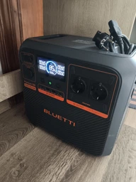 Зарядна станція Bluetti Premium 200 V2 / 2700 Вт / 2073.6 Вт⋅год / LiFePO4 (PR200V2/noVAT)