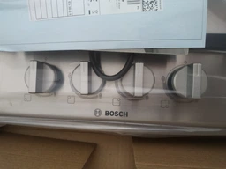 Газовая варочная поверхность Bosch Серия 4 PGH6B5K90R фото от покупателей 1