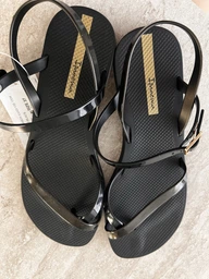 Жіночі сандалії Ipanema Fashion Sandal 41/42 Чорні (7909510726802) фото від покупців 1