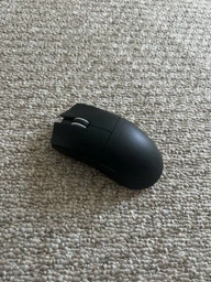 Чорна ігрова миша ATTACK SHARK X11 63g (PAW3311, 22 000 DPI, Bluetooth/2.4G/USB-C, RGB док-станція)