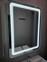 Дзеркало з LED підсвіткою SR-018 (600х800мм)