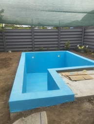 Фарба епоксидна двокомпонентна SOFT WATER для басейнів, фонтанів і резервуарів Блакитна 4.5 кг