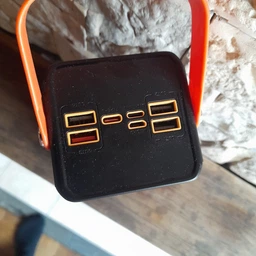 Повербанк Power bank 100000 mAh USB, Type-C, MicroUSB с Led-дисплеем, быстрой зарядкой и встроенными кабелями, белый фото от покупателей 2