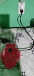 Электровафельница WQ-H603 350 Вт с антипригарным покрытием, защитой от перегрева и компактным дизайном фото от покупателей 6