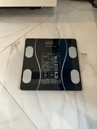 Ваги підлогові смарт розумні скляні для дому Scale one Black електронні фітнес Bluetooth з додатком для смартфона 180 кг рожеві фото від покупців 7