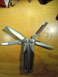 Мультитул Leatherman Surge з синтетичним чохлом (830165) фото від покупців 5