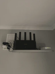 Маршрутизатор Tenda TE6L Pro WiFi7 / BE5100 / 2.5Гбіт/с / підтримка MESH та NFC