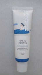 Зволожувальний спф крем з березовим соком Round Lab Birch Juice Moisturizing Sunscreen SPF 50+ PA фото від покупців 2