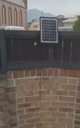 Сонячна панель портативна водонепроникна зарядна панель на сонячній енергії зарядка для телефону портативна для подорожей екологічне зарядне без електрики сонячні панелі фото від покупців 3