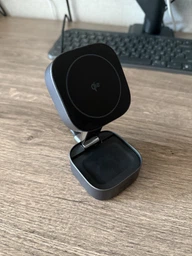 Зарядное устройство Ugreen 2-in-1 MagSafe 25w Qi2 Magnetic Wireless Charger для iPhone 17/17 Pro/17 Pro Max, iPhone 16/15/14/13/12 Series фото от покупателей 1