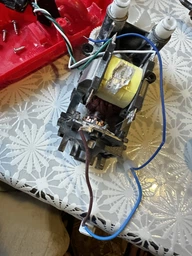 Міксер ручний стаціонарний Rainberg RB 1006 із металевою чашею 2 л 500 Вт 7 швидкостей фото від покупців 1