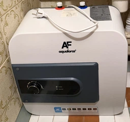 Водонагрівач електричний (бойлер) Aquaforce Duplex 30В, 30 л під мийкою