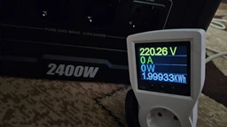 Зарядная станция YATO YT-83095 / 2400 Вт / 2232 Вт·ч / LiFePO4 (5906083126697) фото от покупателей 12