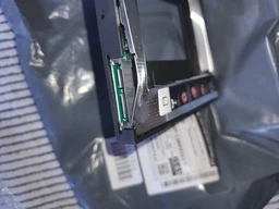 Карман-адаптер Tishric Оптибей для подключения HDD/SSD 2.5 в отсек DVD 9.5 мм (1002-095-00)