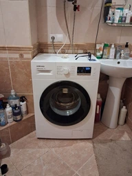 Стиральная машина узкая Samsung WW60A3120BE/LE