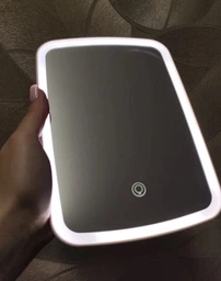 Зеркало с подсветкой для макияжа LED в ванную комнату настольное косметическое сенсорное на USB
