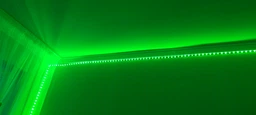 Розумна світлодіодна LED стрічка гірлянда Smart RGB 5050 з Bluetooth додатком + пульт. Комплект 5 метрів водостійкий працює від USB і Powerbank (Павербанка) чорна