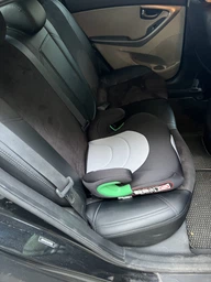 Автокрісло бустер Momi Venko Isofix i-Size Рожевий на ріст від 135 до 150 см бустер для авто дитяче сидіння в машину на вік від 4 до 12 років установка ISOFIX безпечне автосидіння для дитини