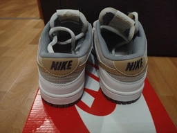Жіночі кросівки з вишивкою Nike sb dunk low beige brown 39 фото від покупців 2