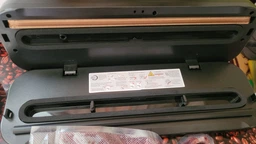 Вакуумный упаковщик-вакууматор с насосом 75 кПа + шланг VACUUMMACHINE бытовой набор с резаком + 10 вакуумных пакетов фото от покупателей 2