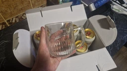 Подарунковий набір пива Budweiser Budvar Original Czech Lager 5% 0.5 л x 5 шт + келих 0.3 л (8594403706376) фото від покупців 2