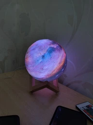3D Світильник-нічник Галактика | 16 кольорів підсвітки, Пульт ДК та Сенсорне керування, Дерев'яна підставка