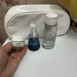Набір дерматологічних засобів Vichy Mineral 89 для догляду за шкірою обличчя (VUA04509) фото від покупців 1