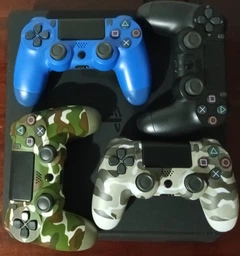 Джойстик ігровий універсальний для Sony PlayStation PS3 PS4 ПК iOS Android TV Windows бездротовий Doubleshock Bluetooth геймпад Sony Плейстейшен PS3 PS4 ПК комп'ютера Андроїд TV з подвійною вібрацією сенсором аудіо динаміком + зарядним червоний камуфляж