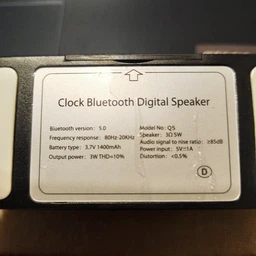 Портативный радиоприемник с часами Q5 + Bluetooth колонка, термометр и будильник фото от покупателей 2