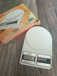 Ваги кухонні Electronic Kitchen Scale SF400 до 7кг