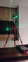 Лазерний рівень акумуляторний 4D Vollyx 16 ліній 360° зелений промінь нівелір самовирівнюється у кейсі червоний фото від покупців 2