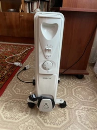 Обогреватель масляный радиаторный 2000 Вт на колесах 9 секций Bobbytec, бытовой электрический напольный радиатор с 3 режимами нагрева и регулируемым термостатом, электрообогреватель для дома и дачи Серый, BBT-2000 фото от покупателей 1