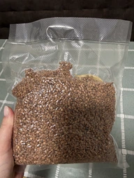 Вакуумний пакувальник побутовий Вакууматор для сухих і вологих продуктів + в комплекті 10 вакуумних пакетів фото від покупців 5